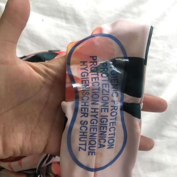 Sold - Picture 3 of 3